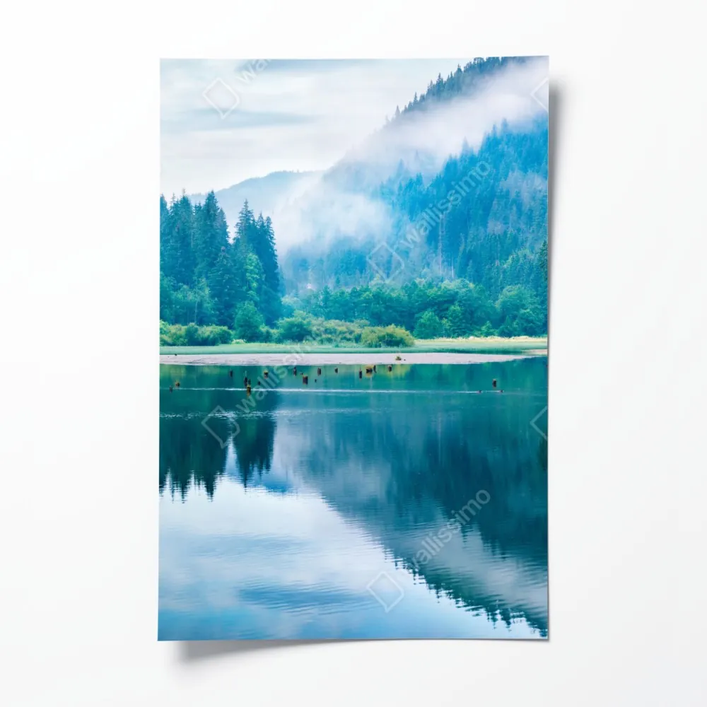 Poster nebliger morgen am see Lacu Rosu, Rumänien – Wallnifity® Poster nebliger morgen am see Lacu Rosu, Rumänien – Wallnifity®