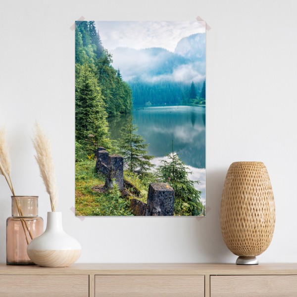 Poster nebliger morgen am Lacu Rosu – Wallnifity® Poster nebliger morgen am Lacu Rosu – Wallnifity®