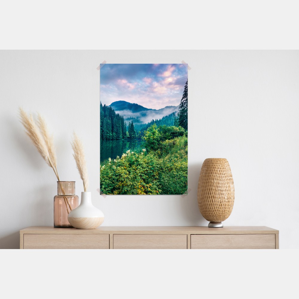 Poster nebliger sonnenaufgang über Lacu Rosu – Wallnifity® Poster nebliger sonnenaufgang über Lacu Rosu – Wallnifity®