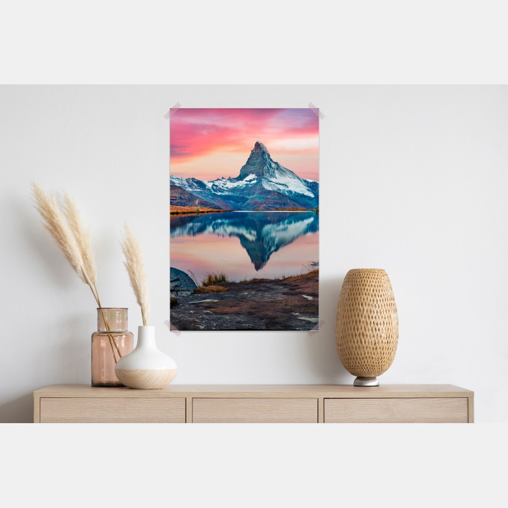 Poster majestätisches Matterhorn spiegelt sich im Stellisee – Wallnifity® Poster majestätisches Matterhorn spiegelt sich im Stellisee – Wallnifity®
