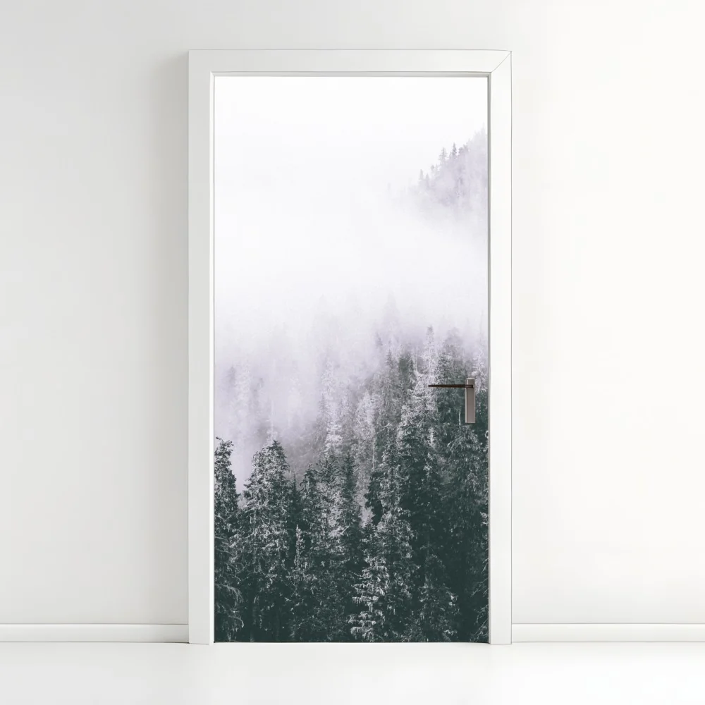 Türaufkleber nebliger immergrüner wald – Wallnifity®