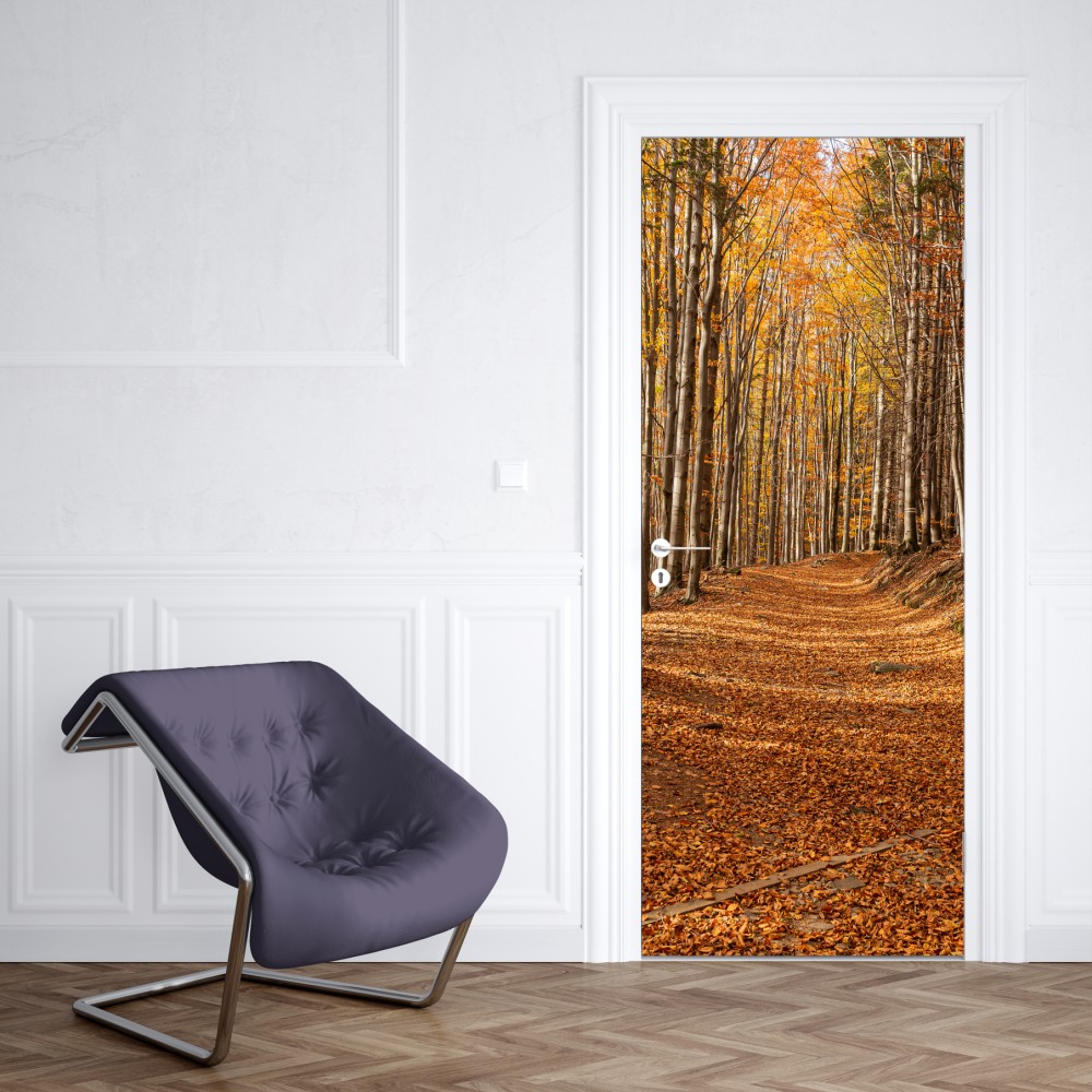 Türaufkleber herbstlicher waldweg mit goldenen blättern – Wallnifity® Türaufkleber herbstlicher waldweg mit goldenen blättern – Wallnifity®