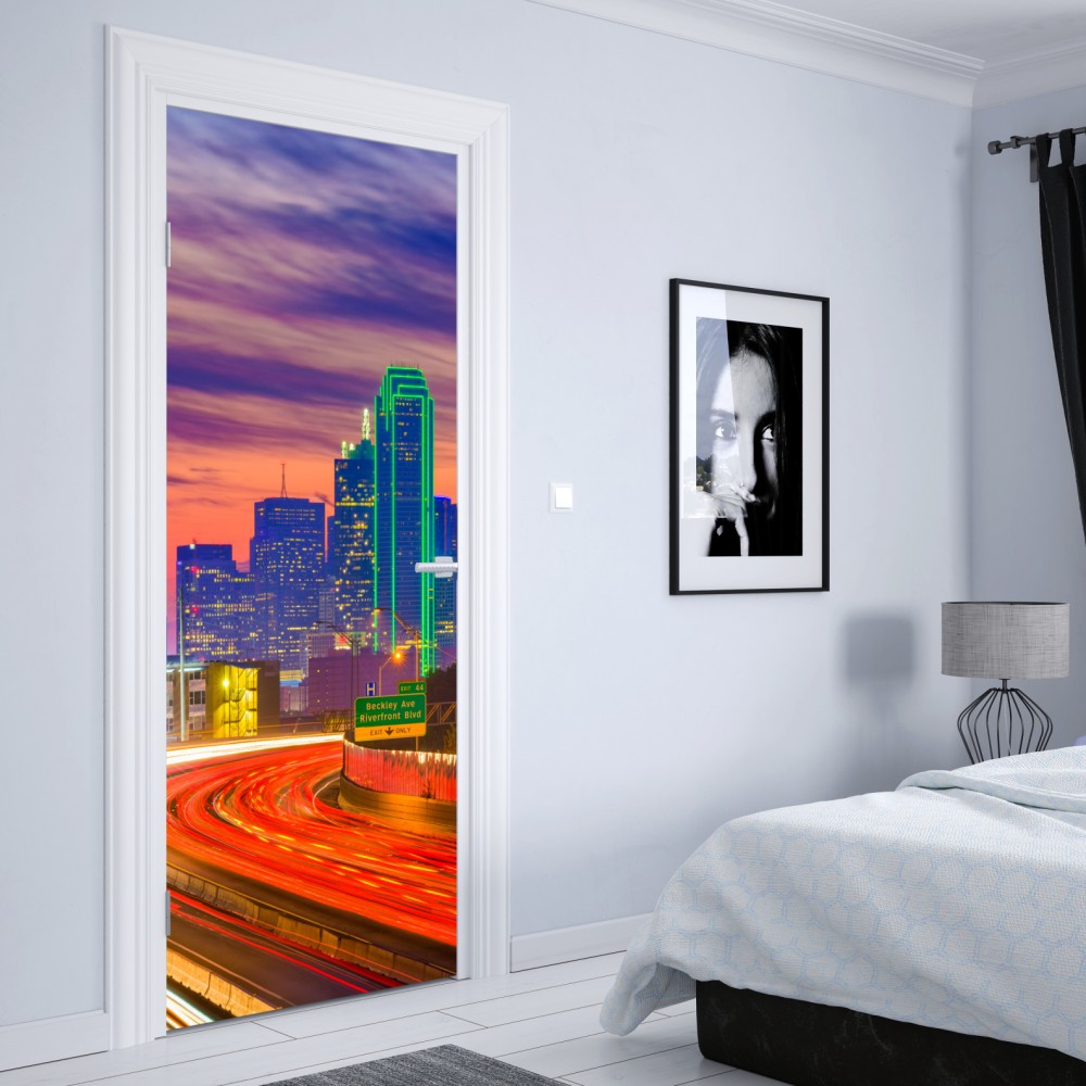 Türaufkleber panorama von Dallas bei sonnenuntergang mit lichtspuren auf der autobahn – Wallnifity® Türaufkleber panorama von Dallas bei sonnenuntergang mit lichtspuren auf der autobahn – Wallnifity®