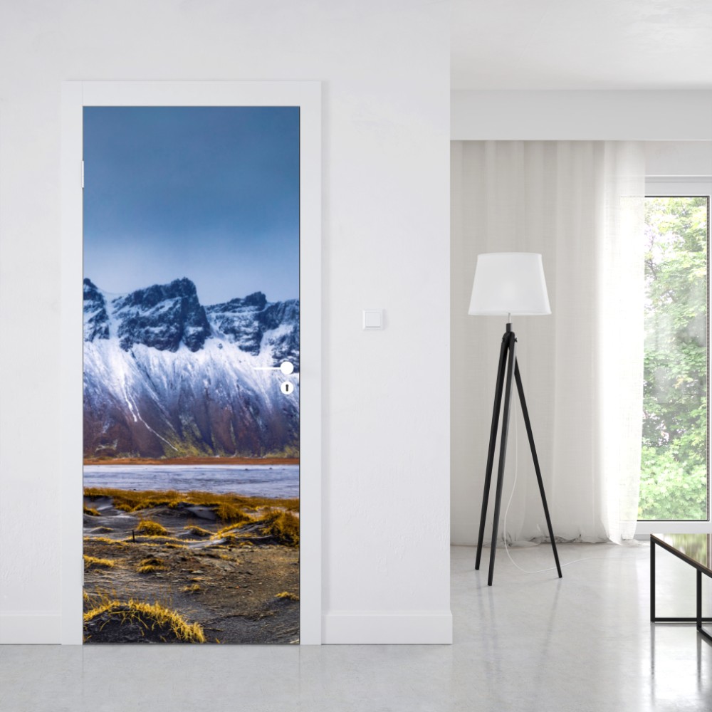 Türaufkleber panorama Vestrahorn bei Stokksnes – Wallnifity® Türaufkleber panorama Vestrahorn bei Stokksnes – Wallnifity®