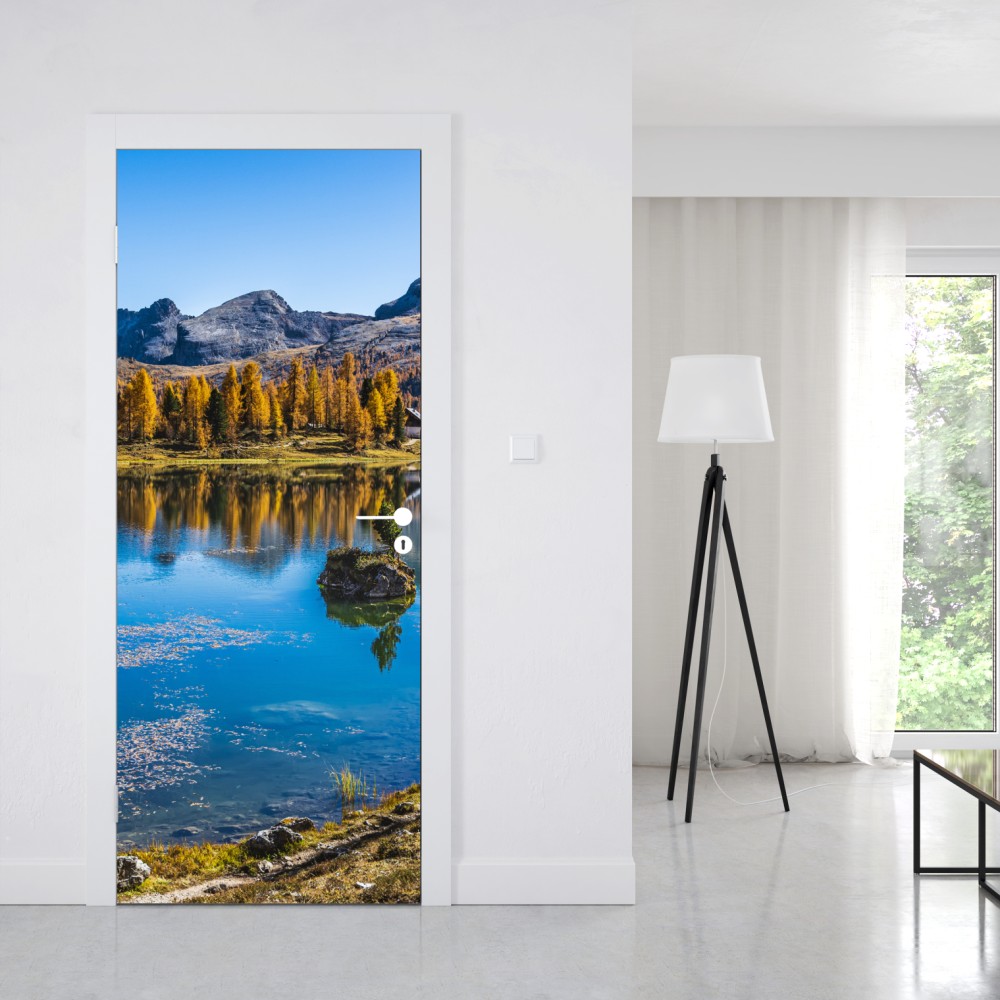 Türaufkleber herbstlicher alpensee mit bergreflexion – Wallnifity® Türaufkleber herbstlicher alpensee mit bergreflexion – Wallnifity®