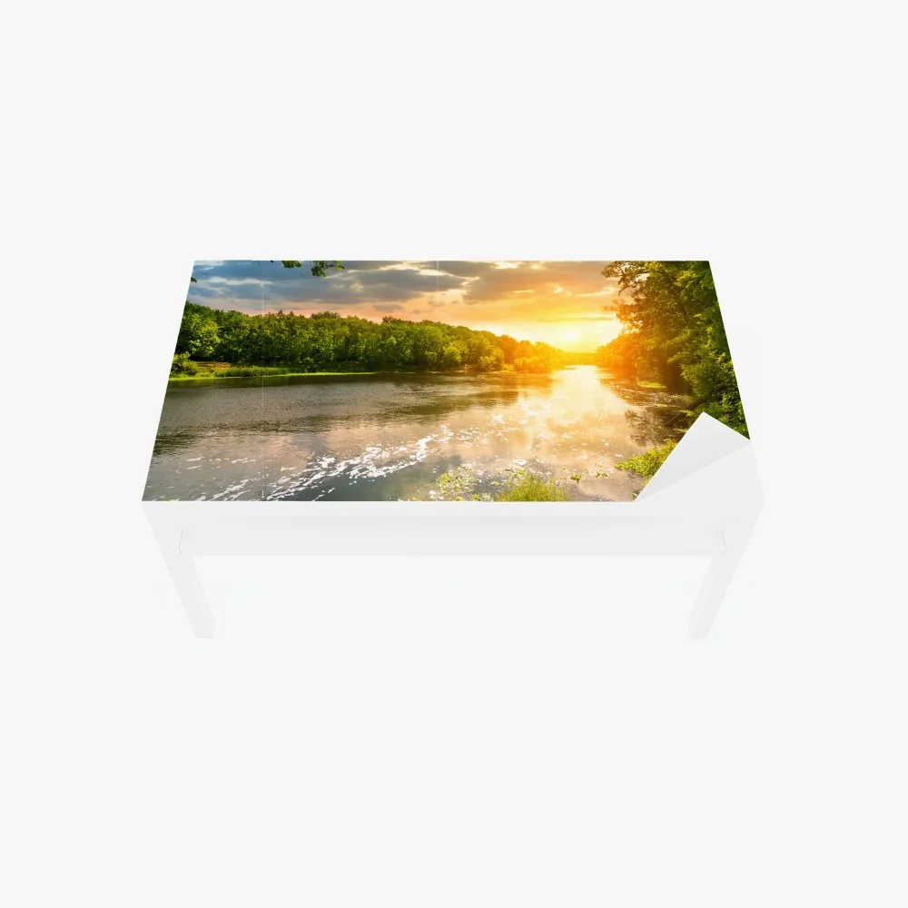 Tischaufkleber und Schreibtischaufkleber ruhiger sonnenuntergang am fluss im grünen wald – Wallnifity® Tischaufkleber und Schreibtischaufkleber ruhiger sonnenuntergang am fluss im grünen wald – Wallnifity®