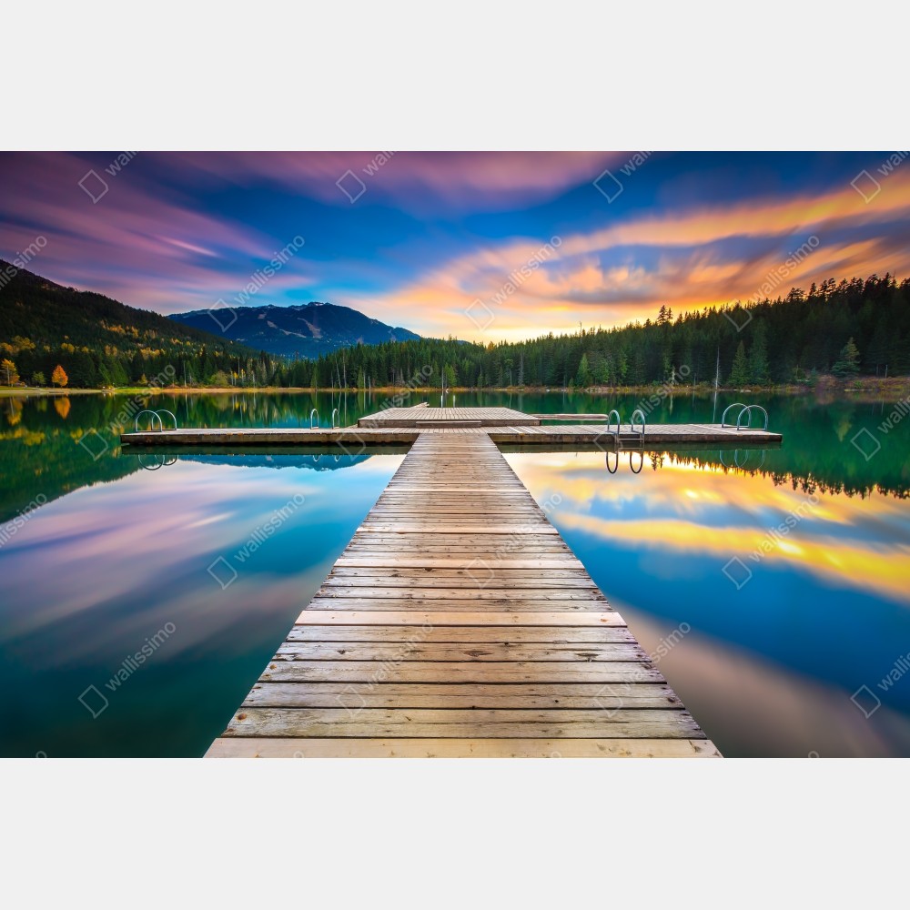 Tischaufkleber und Schreibtischaufkleber ruhiger bergsee im sonnenuntergang – Wallnifity® Tischaufkleber und Schreibtischaufkleber ruhiger bergsee im sonnenuntergang – Wallnifity®