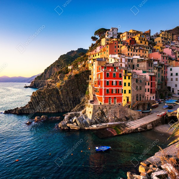 Tischaufkleber und Schreibtischaufkleber sonnenuntergang über Riomaggiore, Cinque Terre – Wallnifity® Tischaufkleber und Schreibtischaufkleber sonnenuntergang über Riomaggiore, Cinque Terre – Wallnifity®