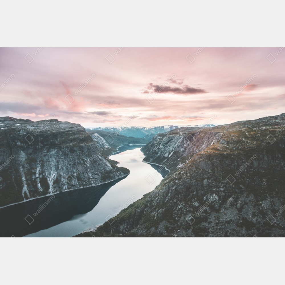 Tischaufkleber und Schreibtischaufkleber ruhiger fjord bei sonnenuntergang – Wallnifity® Tischaufkleber und Schreibtischaufkleber ruhiger fjord bei sonnenuntergang – Wallnifity®