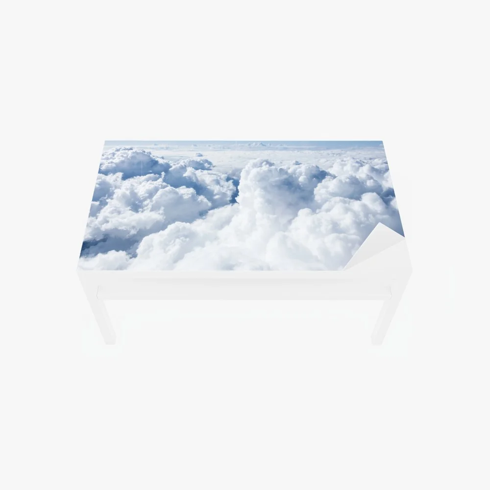 Tischaufkleber und Schreibtischaufkleber blick von oben: sanfte wolken und blauer himmel – Wallnifity® Tischaufkleber und Schreibtischaufkleber blick von oben: sanfte wolken und blauer himmel – Wallnifity®