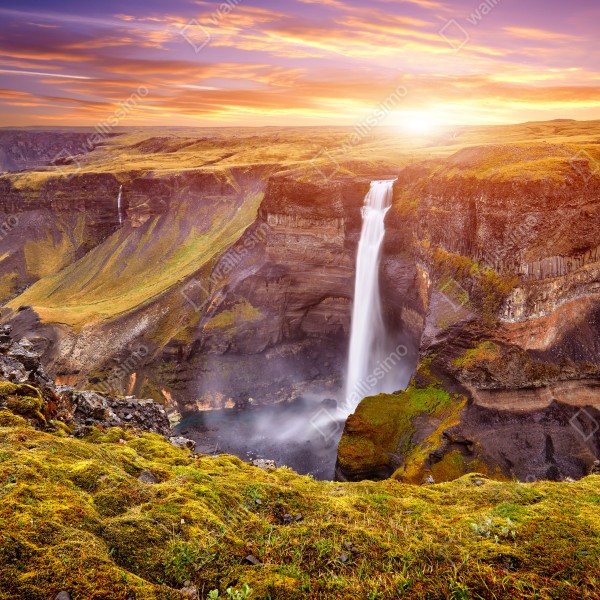 Tischaufkleber und Schreibtischaufkleber Haifoss wasserfall bei sonnenuntergang – Wallnifity® Tischaufkleber und Schreibtischaufkleber Haifoss wasserfall bei sonnenuntergang – Wallnifity®