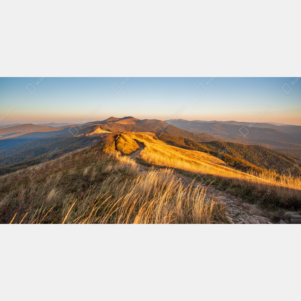 Tischaufkleber und Schreibtischaufkleber goldener bergkamm im sonnenuntergang – Wallnifity® Tischaufkleber und Schreibtischaufkleber goldener bergkamm im sonnenuntergang – Wallnifity®
