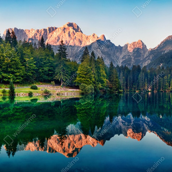 Tischaufkleber und Schreibtischaufkleber ruhiger morgen am Fusine See, Julische Alpen – Wallnifity® Tischaufkleber und Schreibtischaufkleber ruhiger morgen am Fusine See, Julische Alpen – Wallnifity®