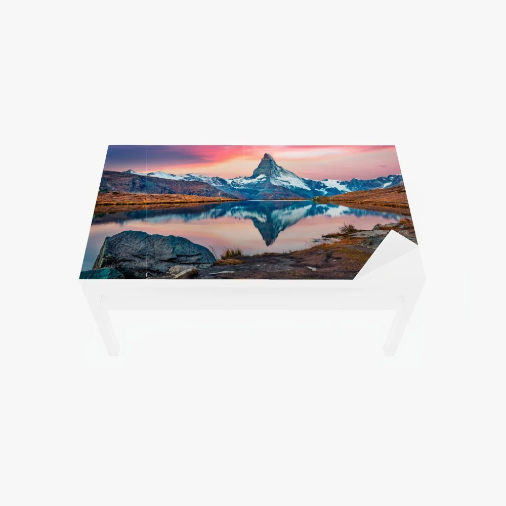 Tischaufkleber und Schreibtischaufkleber majestätisches Matterhorn spiegelt sich im Stellisee – Wallnifity® Tischaufkleber und Schreibtischaufkleber majestätisches Matterhorn spiegelt sich im Stellisee – Wallnifity®