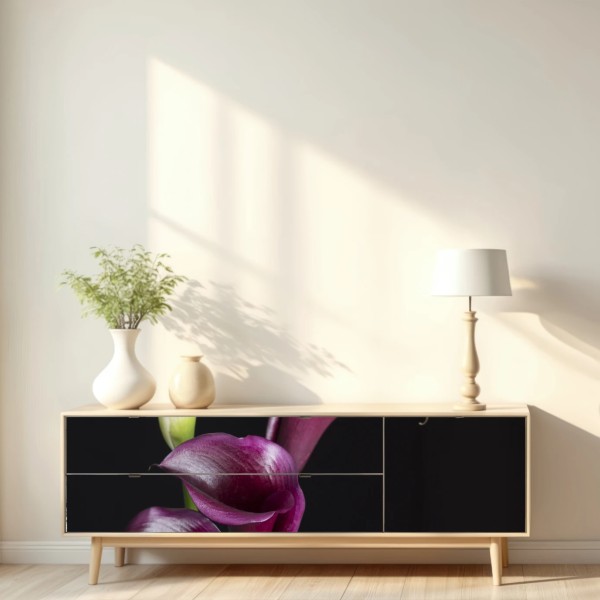 Repositionierbarer Aufkleber elegante violette und weiße callas – Wallnifity® Repositionierbarer Aufkleber elegante violette und weiße callas – Wallnifity®