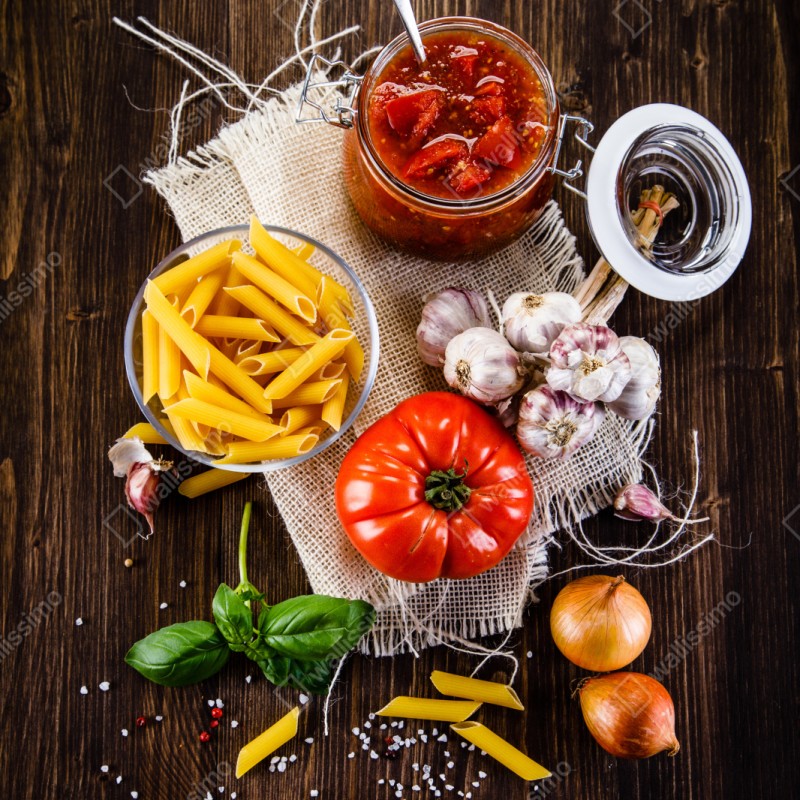 Repositionierbarer Aufkleber rustikales italienisches pasta-arrangement – Wallnifity® Repositionierbarer Aufkleber rustikales italienisches pasta-arrangement – Wallnifity®
