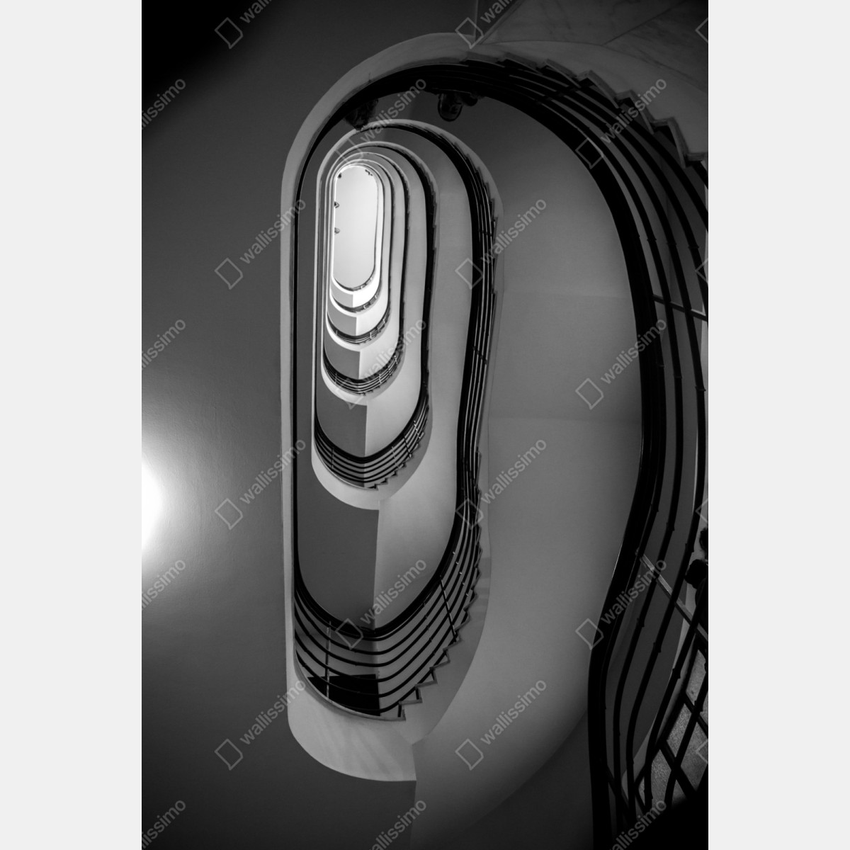Repositionierbarer Aufkleber spiraltreppe perspektive in schwarzweiß – Wallnifity® Repositionierbarer Aufkleber spiraltreppe perspektive in schwarzweiß – Wallnifity®