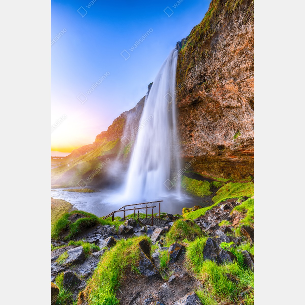 Repositionierbarer Aufkleber Seljalandsfoss wasserfall im sonnenuntergang – Wallnifity® Repositionierbarer Aufkleber Seljalandsfoss wasserfall im sonnenuntergang – Wallnifity®