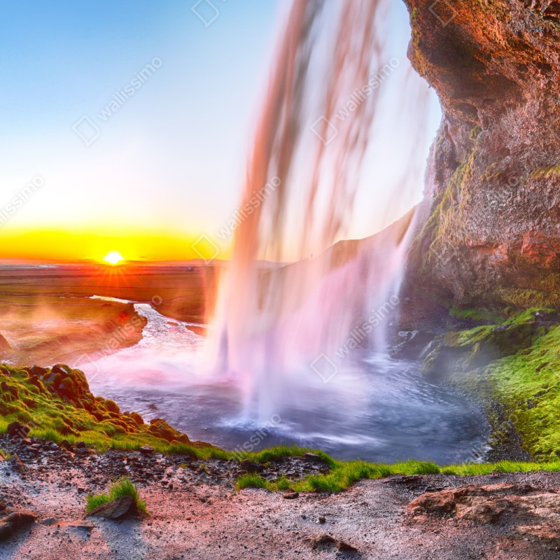 Repositionierbarer Aufkleber Seljalandsfoss wasserfall bei sonnenuntergang – Wallnifity® Repositionierbarer Aufkleber Seljalandsfoss wasserfall bei sonnenuntergang – Wallnifity®