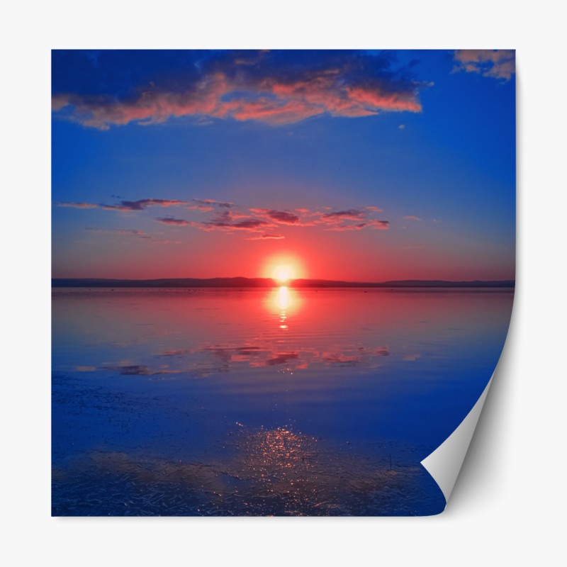Repositionierbarer Aufkleber sonnenuntergang über ruhigem meer mit lebendiger spiegelung – Wallnifity® Repositionierbarer Aufkleber sonnenuntergang über ruhigem meer mit lebendiger spiegelung – Wallnifity®