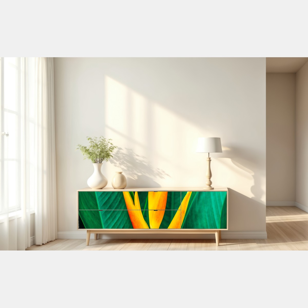 Repositionierbarer Aufkleber leuchtende tropische heliconia vor satten grünen blättern – Wallnifity® Repositionierbarer Aufkleber leuchtende tropische heliconia vor satten grünen blättern – Wallnifity®