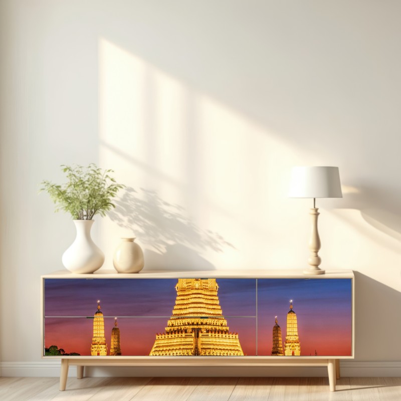 Repositionierbarer Aufkleber goldenes Wat Arun in der dämmerung – Wallnifity® Repositionierbarer Aufkleber goldenes Wat Arun in der dämmerung – Wallnifity®