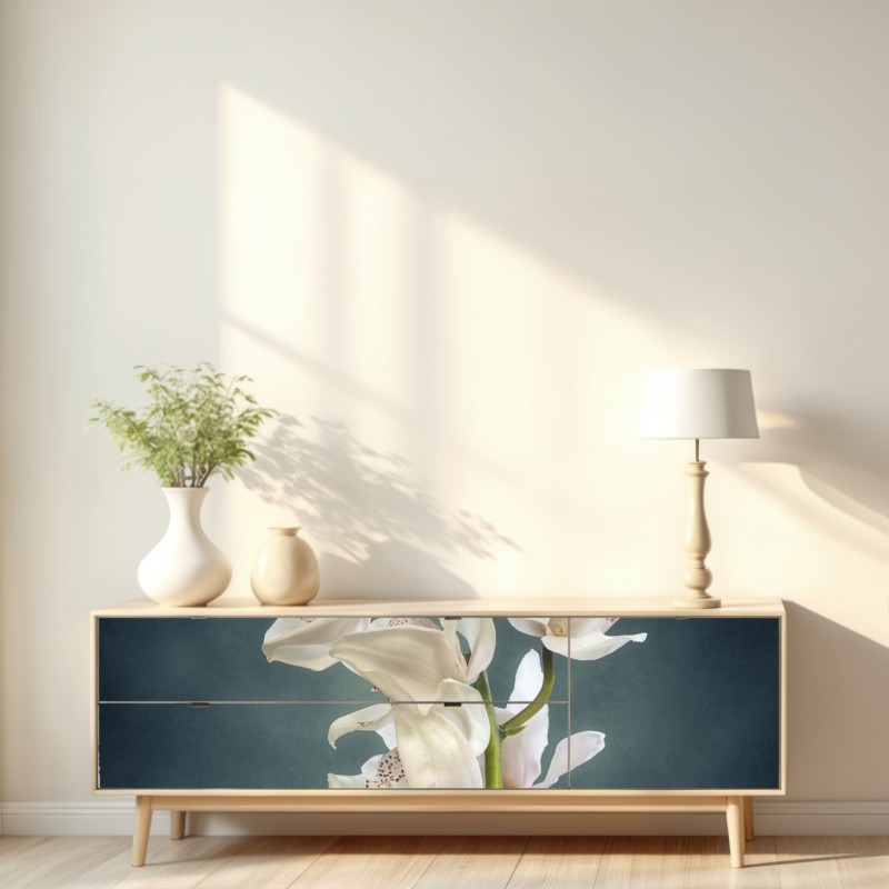 Repositionierbarer Aufkleber zarte weiße orchideen vor gedämpftem hintergrund – Wallnifity® Repositionierbarer Aufkleber zarte weiße orchideen vor gedämpftem hintergrund – Wallnifity®