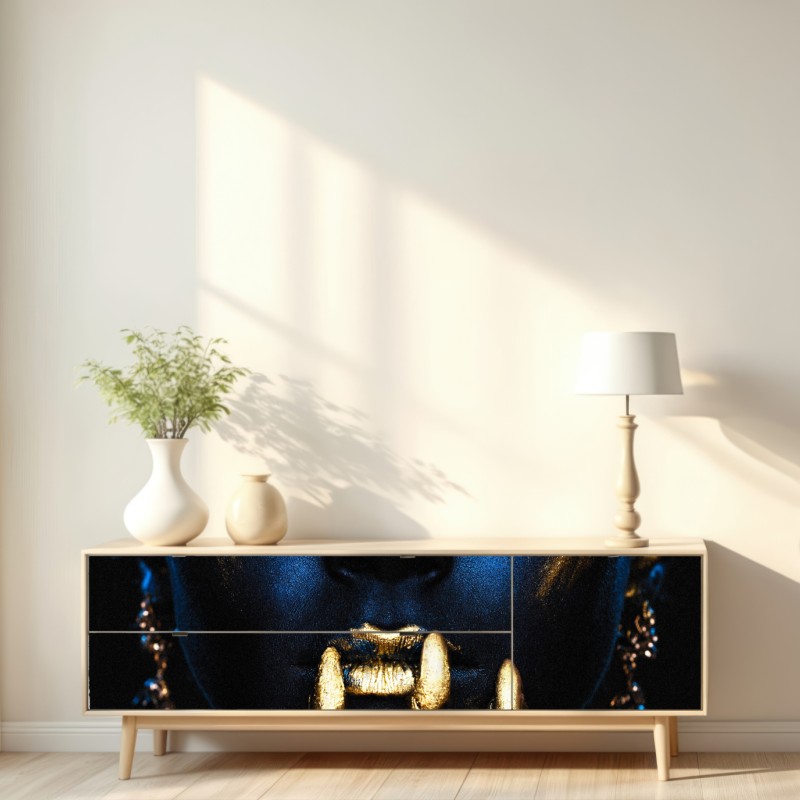 Repositionierbarer Aufkleber mystisches porträt in blau und gold – Wallnifity® Repositionierbarer Aufkleber mystisches porträt in blau und gold – Wallnifity®