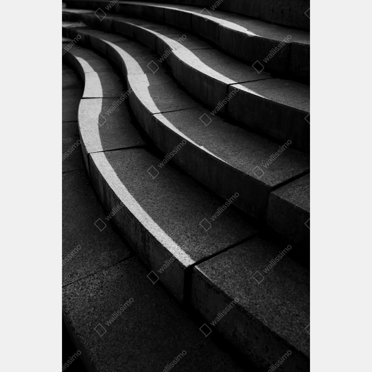Repositionierbarer Aufkleber geschwungene betontreppe im schatten – Wallnifity® Repositionierbarer Aufkleber geschwungene betontreppe im schatten – Wallnifity®