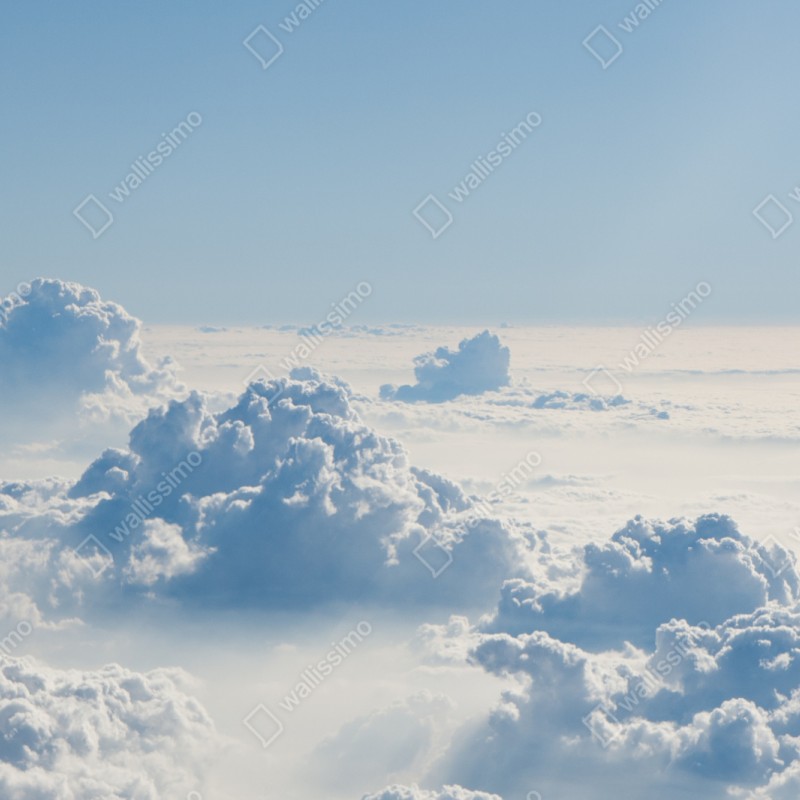Repositionierbarer Aufkleber luftige wolkenlandschaft im soften blau – Wallnifity® Repositionierbarer Aufkleber luftige wolkenlandschaft im soften blau – Wallnifity®