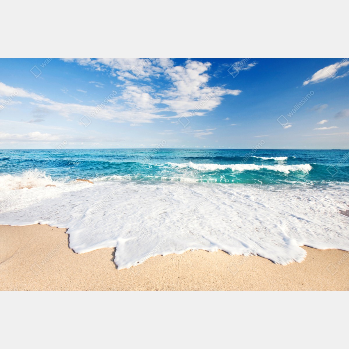 Repositionierbarer Aufkleber türkisfarbene wellen am sandstrand – Wallnifity® Repositionierbarer Aufkleber türkisfarbene wellen am sandstrand – Wallnifity®