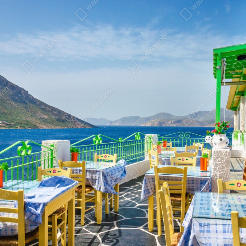Repositionierbarer Aufkleber sonnige terrasse am meer mit küstenblick – Wallnifity® Repositionierbarer Aufkleber sonnige terrasse am meer mit küstenblick – Wallnifity®