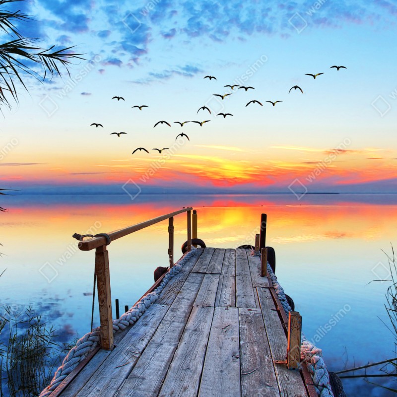 Repositionierbarer Aufkleber steg bei sonnenuntergang über ruhigem see – Wallnifity® Repositionierbarer Aufkleber steg bei sonnenuntergang über ruhigem see – Wallnifity®