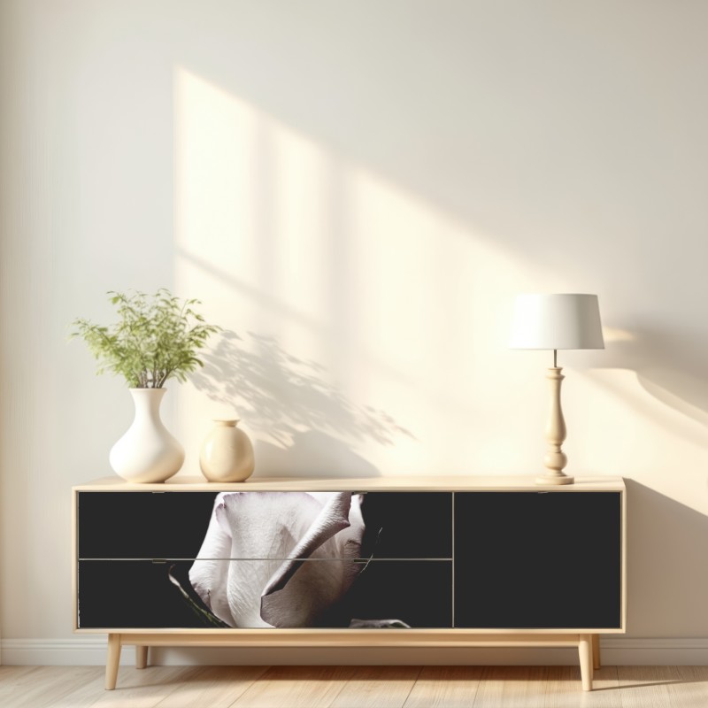 Repositionierbarer Aufkleber weiße rose vor schwarzem hintergrund – Wallnifity® Repositionierbarer Aufkleber weiße rose vor schwarzem hintergrund – Wallnifity®
