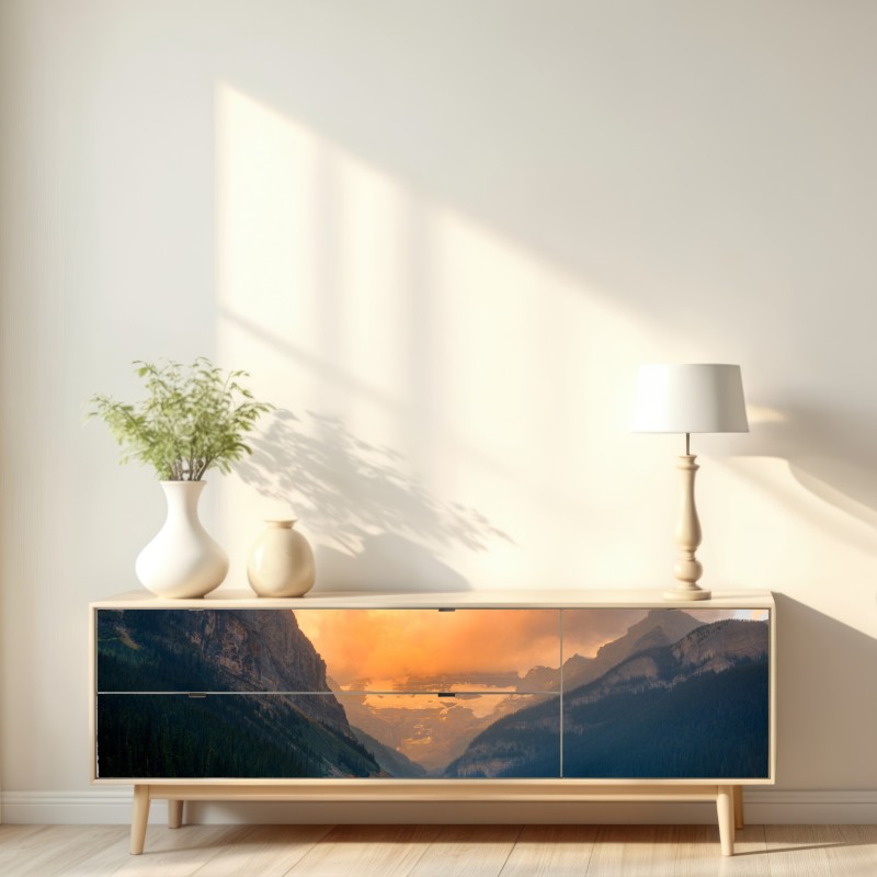 Repositionierbarer Aufkleber sonnenaufgang über Lake Louise, Banff – Wallnifity® Repositionierbarer Aufkleber sonnenaufgang über Lake Louise, Banff – Wallnifity®