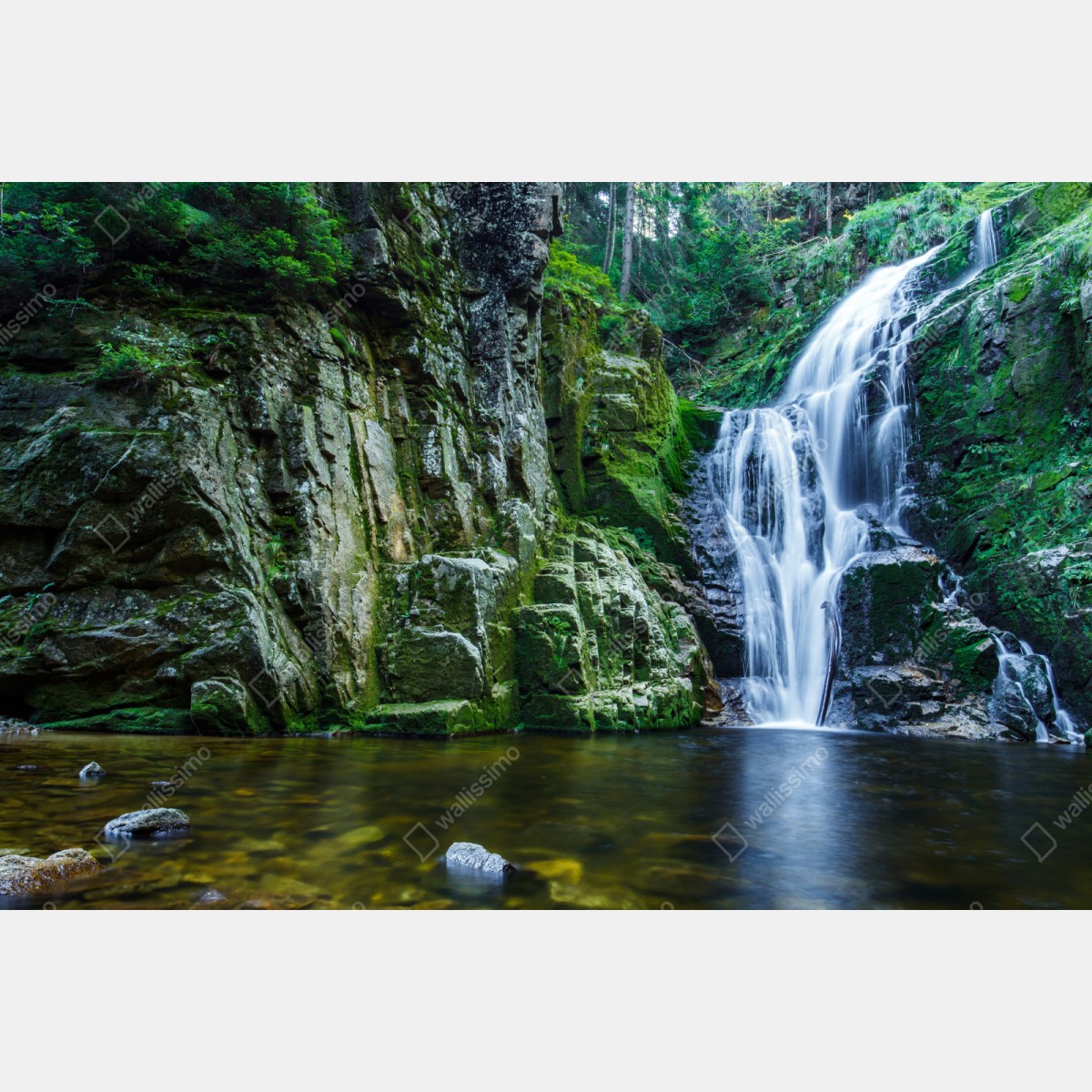 Repositionierbarer Aufkleber wasserfall Kamienczyk im Karkonosze – Wallnifity® Repositionierbarer Aufkleber wasserfall Kamienczyk im Karkonosze – Wallnifity®