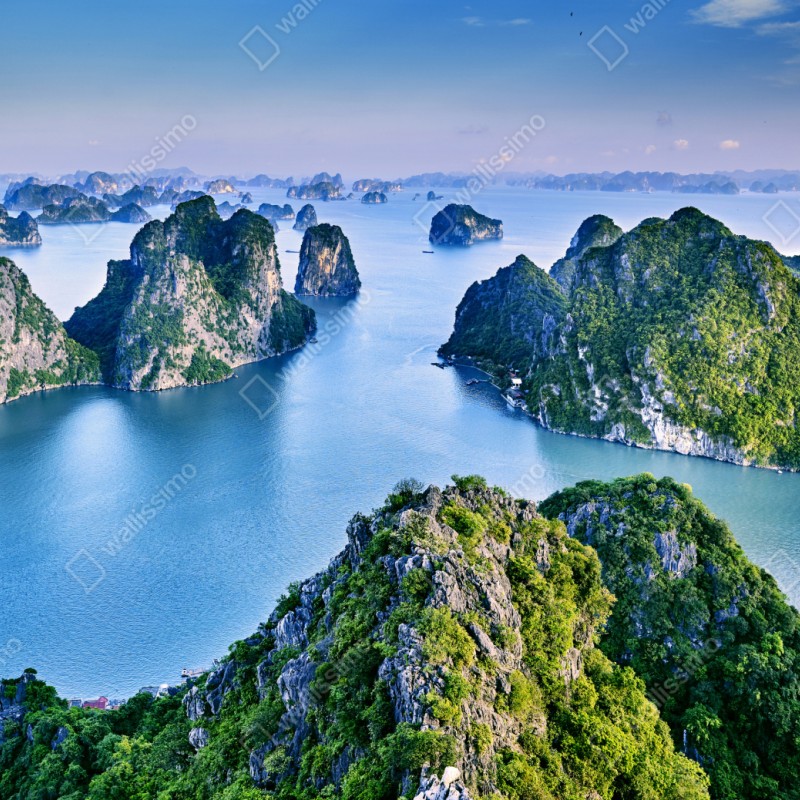 Repositionierbarer Aufkleber Halong-Bucht panorama der kalksteininseln – Wallnifity® Repositionierbarer Aufkleber Halong-Bucht panorama der kalksteininseln – Wallnifity®
