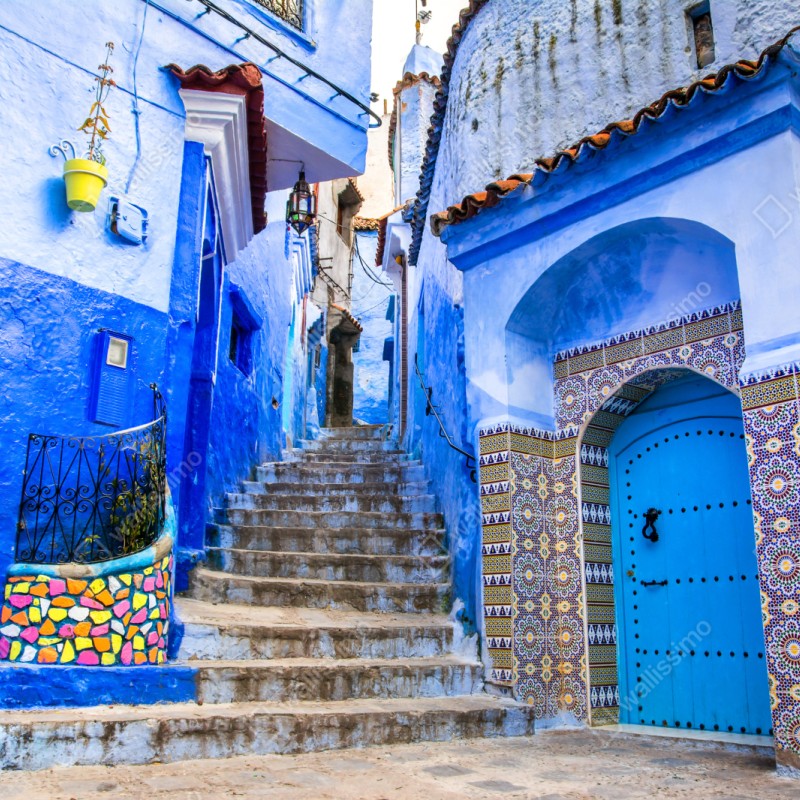 Repositionierbarer Aufkleber blaue gasse in Chefchaouen, Marokko – Wallnifity® Repositionierbarer Aufkleber blaue gasse in Chefchaouen, Marokko – Wallnifity®