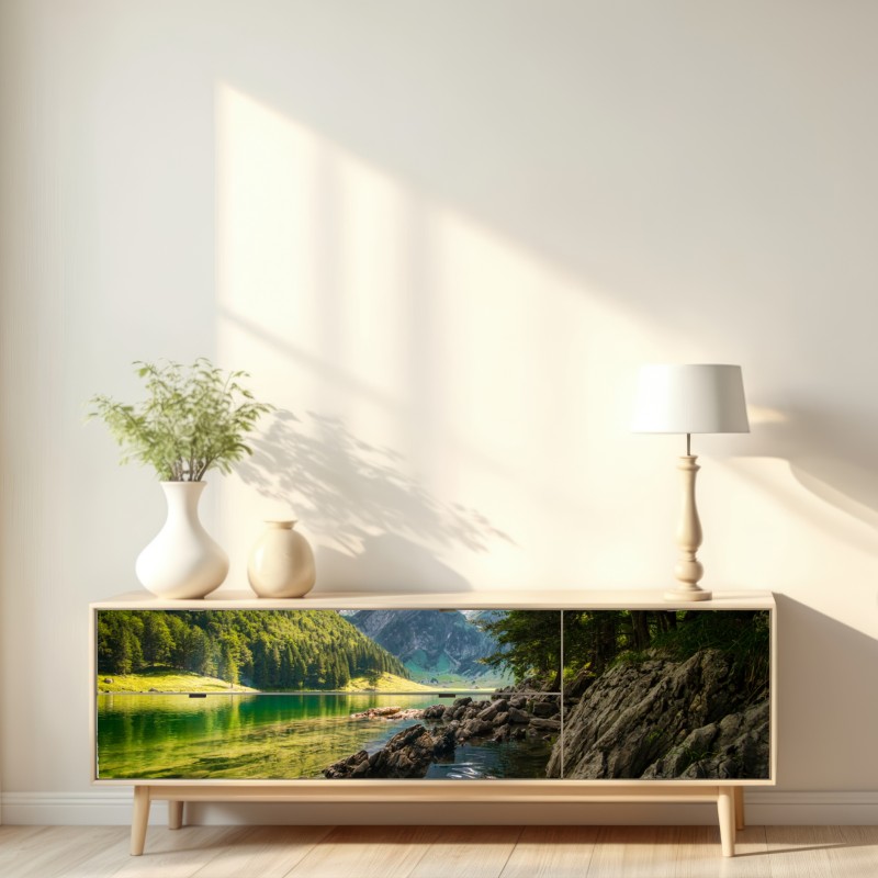 Repositionierbarer Aufkleber ruhiger bergsee mit spiegelungen im wald – Wallnifity® Repositionierbarer Aufkleber ruhiger bergsee mit spiegelungen im wald – Wallnifity®