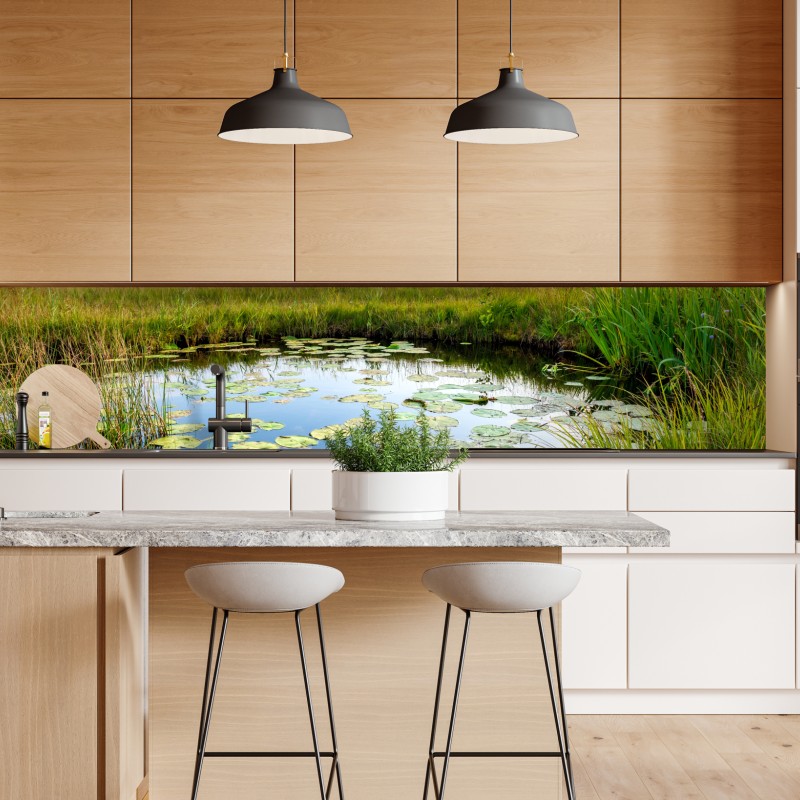 Repositionierbarer Aufkleber ruhiger grüner steg am see – Wallnifity®