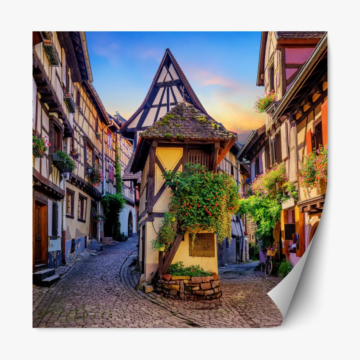 Repositionierbarer Aufkleber malerische fachwerkstraße in Eguisheim, Elsass – Wallnifity® Repositionierbarer Aufkleber malerische fachwerkstraße in Eguisheim, Elsass – Wallnifity®