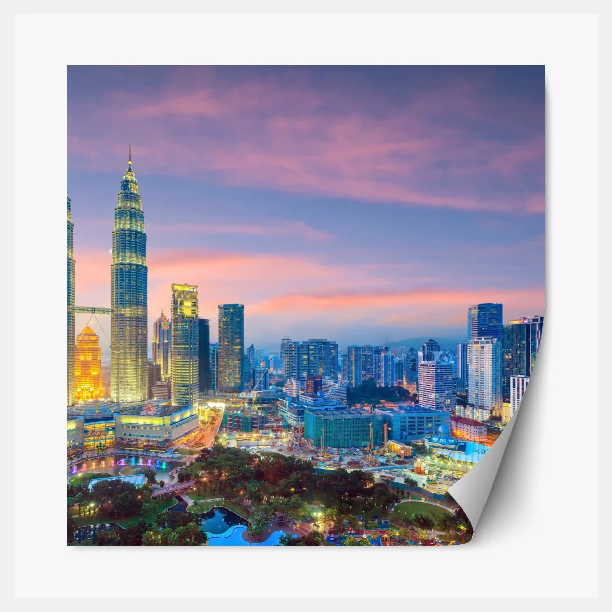 Repositionierbarer Aufkleber Kuala Lumpur skyline bei dämmerung – Wallnifity® Repositionierbarer Aufkleber Kuala Lumpur skyline bei dämmerung – Wallnifity®