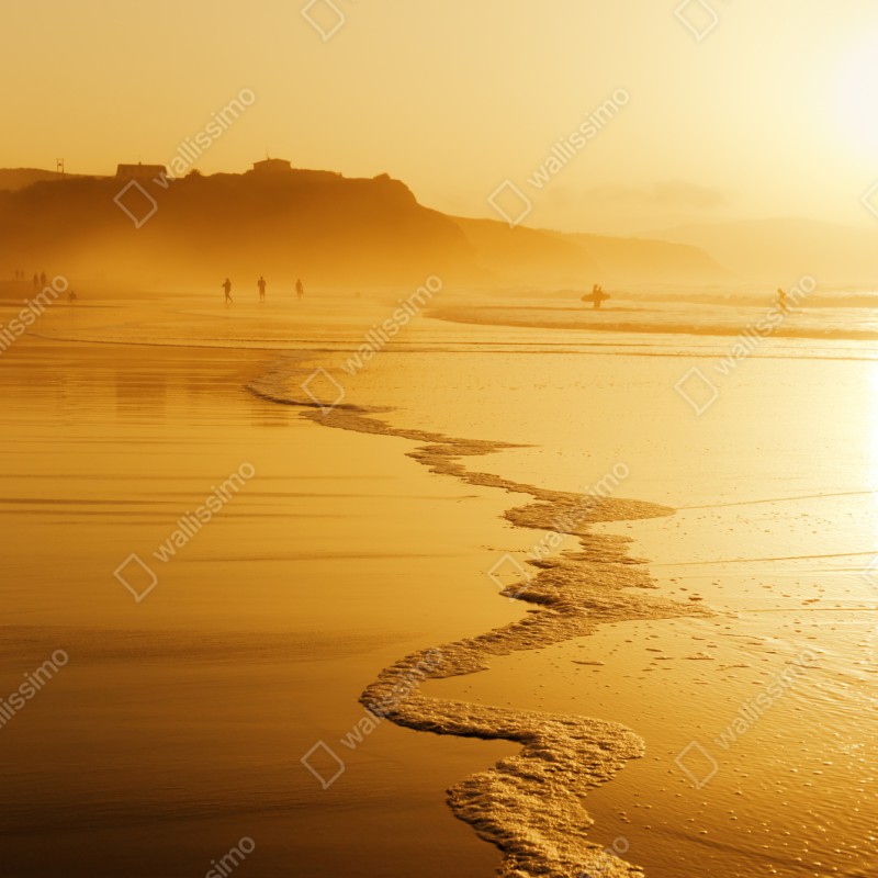 Schrankaufkleber goldener sonnenuntergang am strand von Sopelana – Wallnifity®