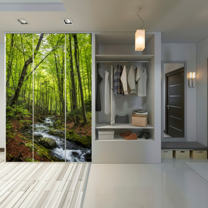 Schrankaufkleber ruhiger grüner waldbach – Wallnifity®