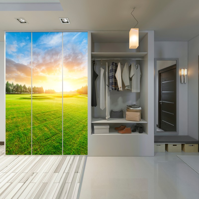 Schrankaufkleber sonnenbeschienene wiese und wald bei sonnenaufgang – Wallnifity® Schrankaufkleber sonnenbeschienene wiese und wald bei sonnenaufgang – Wallnifity®