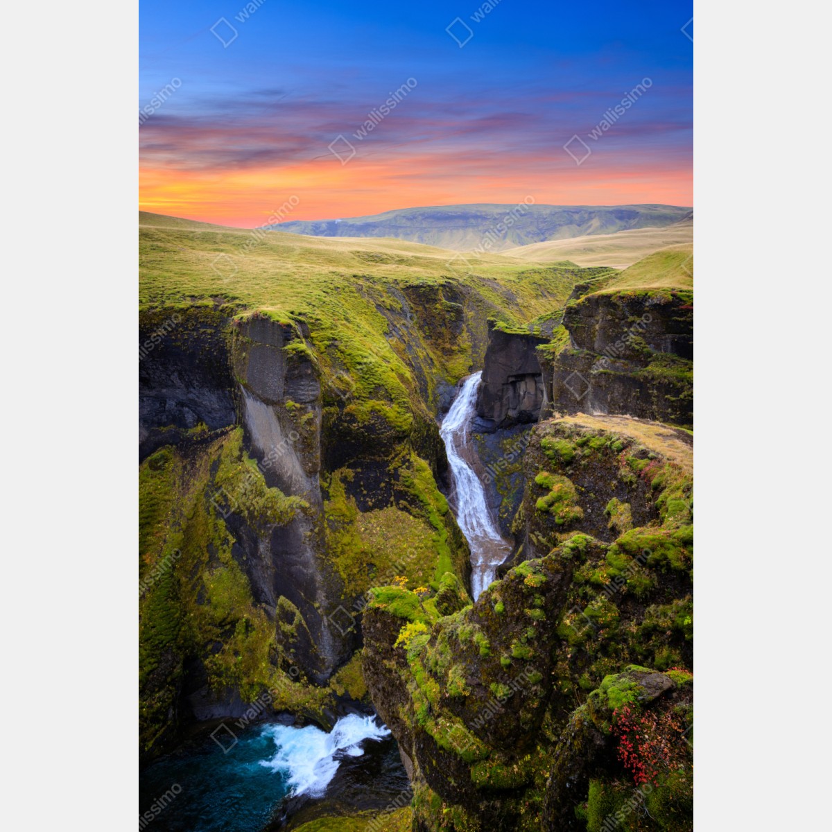 Schrankaufkleber Fjadrargljufur schlucht bei sonnenuntergang – Wallnifity® Schrankaufkleber Fjadrargljufur schlucht bei sonnenuntergang – Wallnifity®