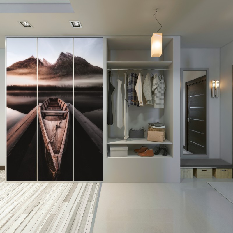 Schrankaufkleber nebliges boot am bergsee – Wallnifity® Schrankaufkleber nebliges boot am bergsee – Wallnifity®