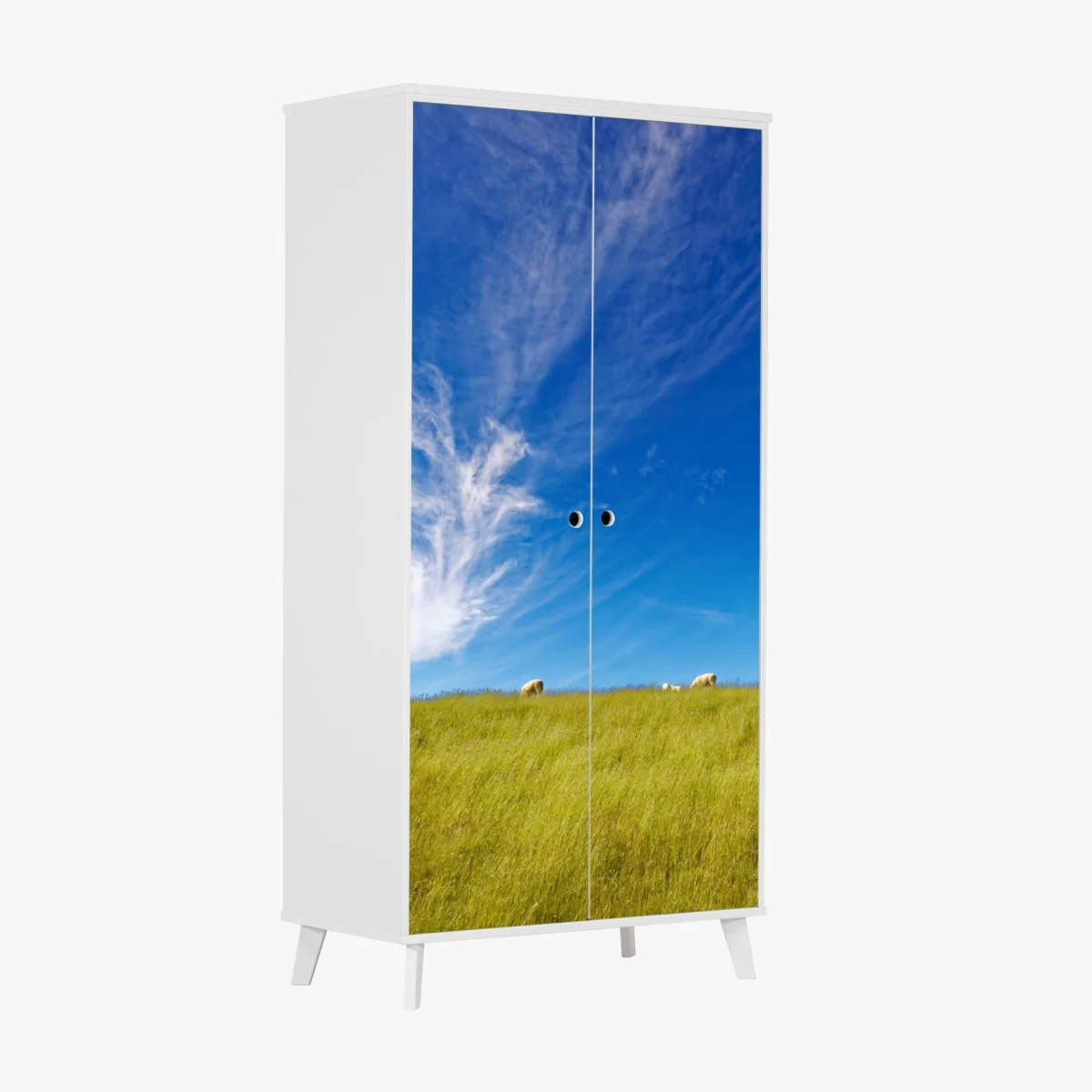 Schrankaufkleber ruhige wiese unter blauem himmel – Wallnifity® Schrankaufkleber ruhige wiese unter blauem himmel – Wallnifity®