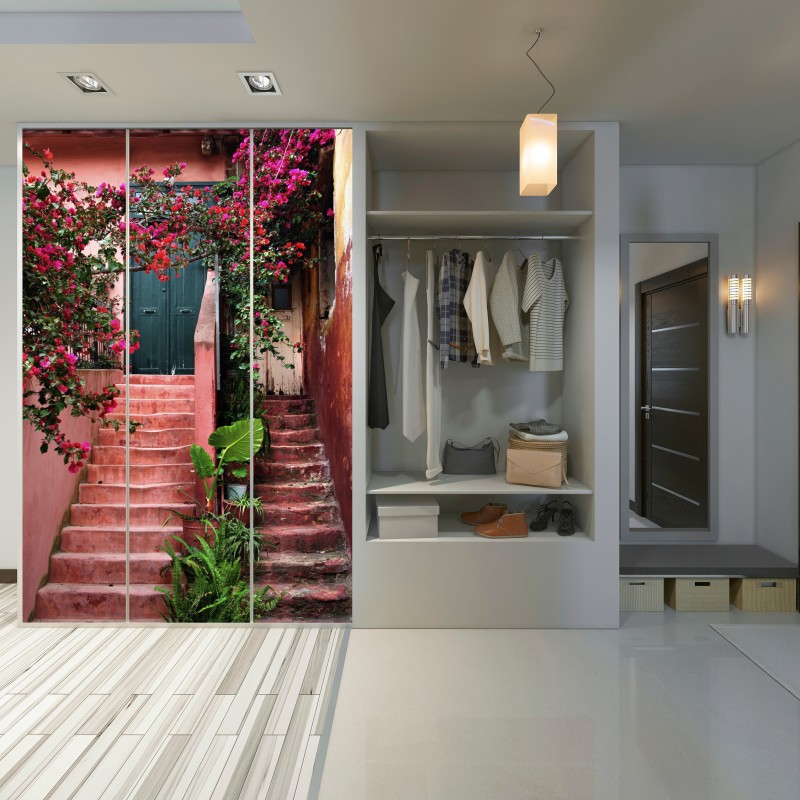 Schrankaufkleber treppe mit bougainvillea und grünen pflanzen – Wallnifity® Schrankaufkleber treppe mit bougainvillea und grünen pflanzen – Wallnifity®