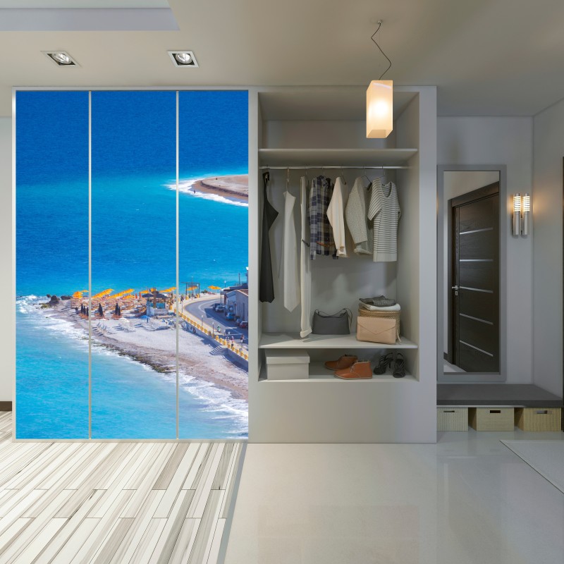 Schrankaufkleber Rhodos strand mit bunten sonnenschirmen – Wallnifity® Schrankaufkleber Rhodos strand mit bunten sonnenschirmen – Wallnifity®